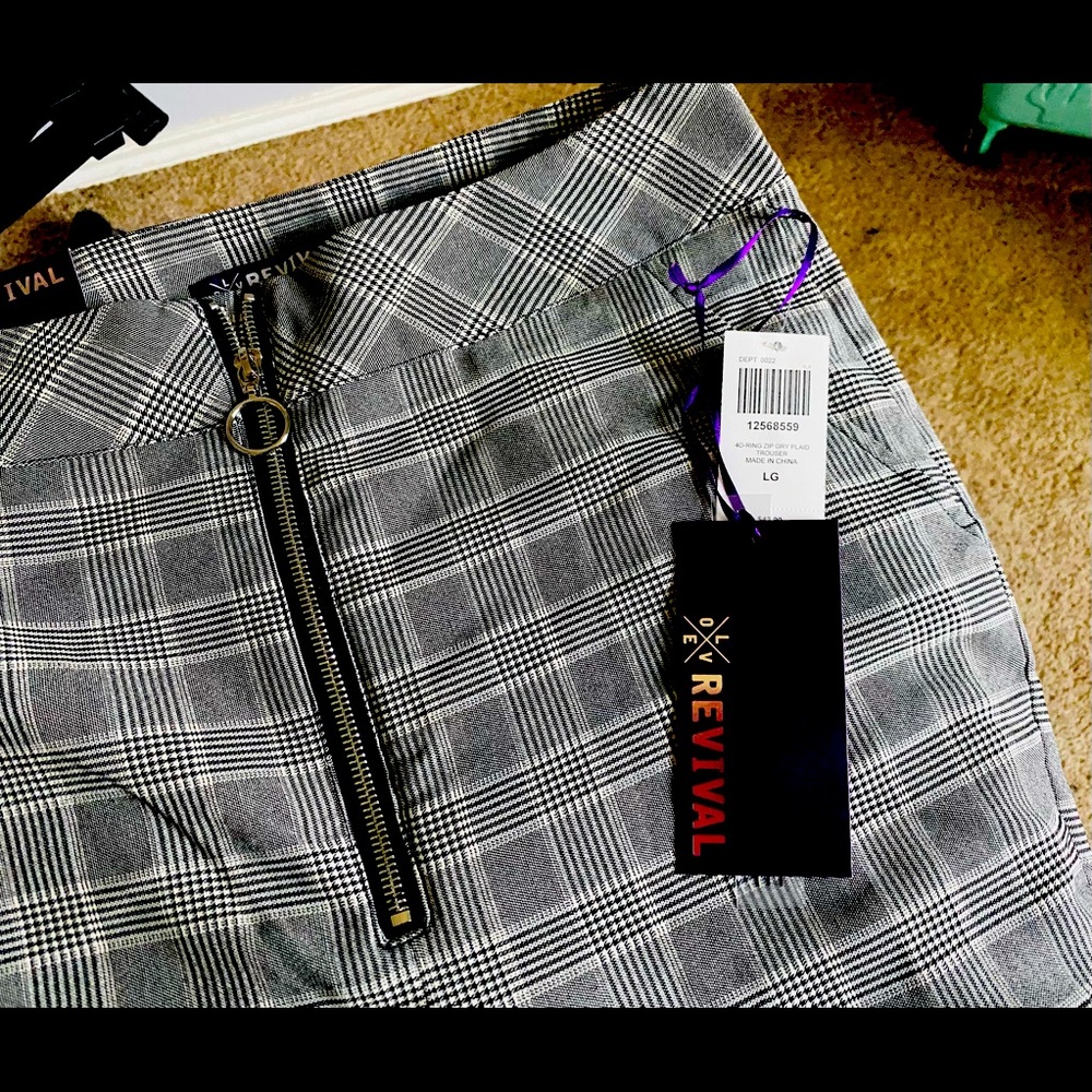 Ankle length high waisted pants